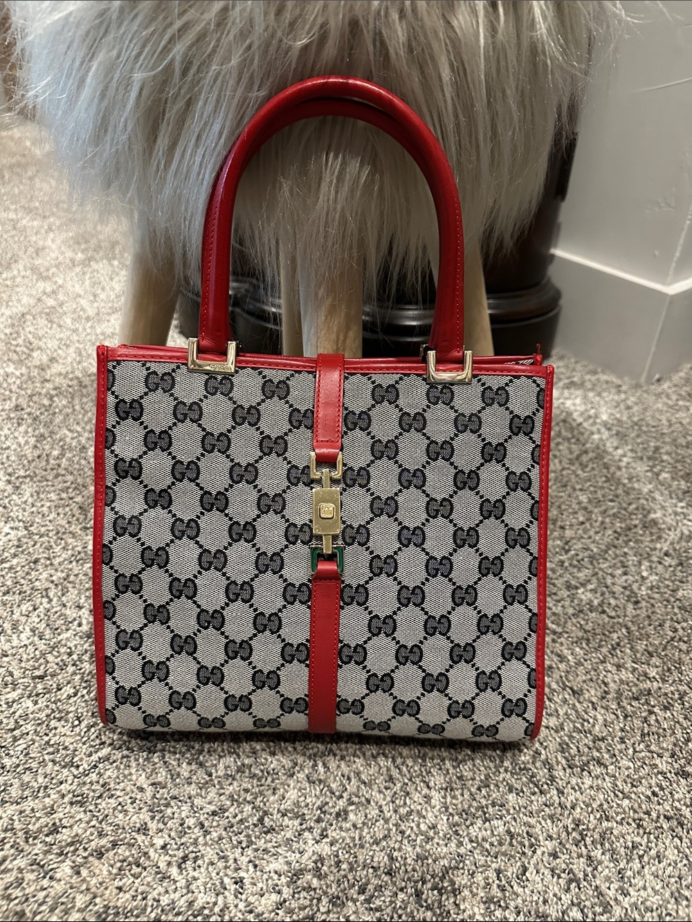 ❤️Great Bundle🖤 Authentic Gucci Bag and Black Gucci Wallet - Picture 2 of 16